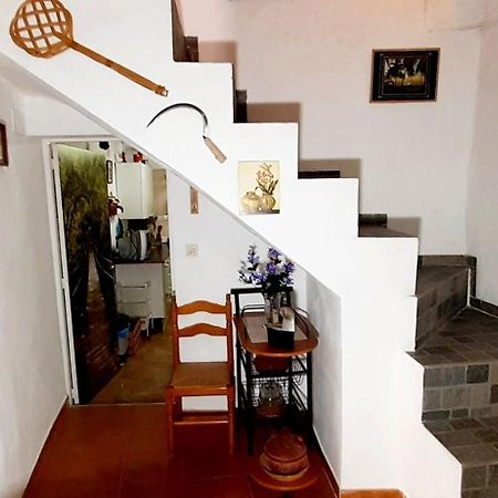 Charming House In Illar With Mountain View And Balcony Villa Exterior photo
